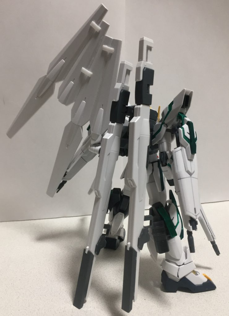 武装
ニュー・ハイパー・サテライトキャノン x2
ハイパービームソード x2
ハイパーバスターライフル x1
ソードバスターライフル x1
シールドバスターライフル x2
ブレストバルカン x4
4連装ミサイルポッド x2