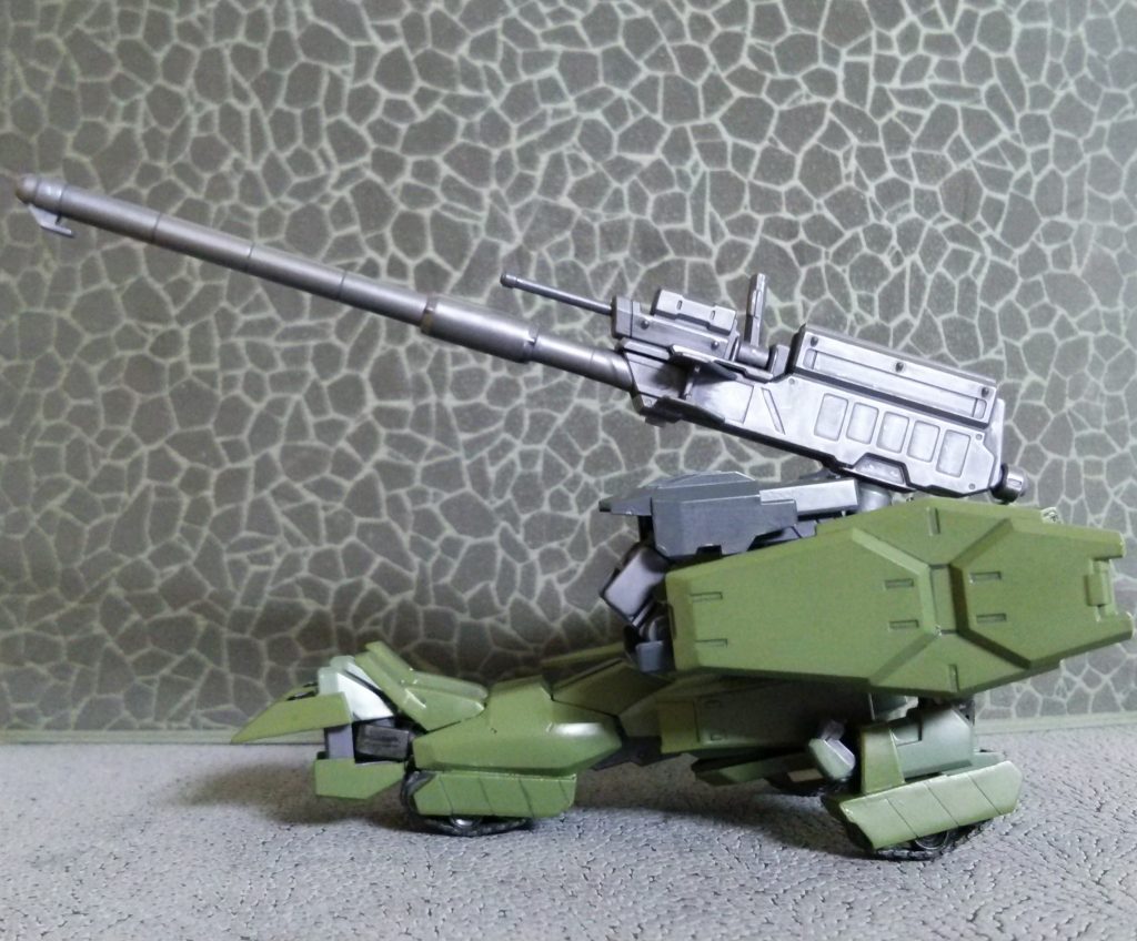 【再投稿】ウチのガンタンクシリーズ–4枚目/制作者：ヤージ