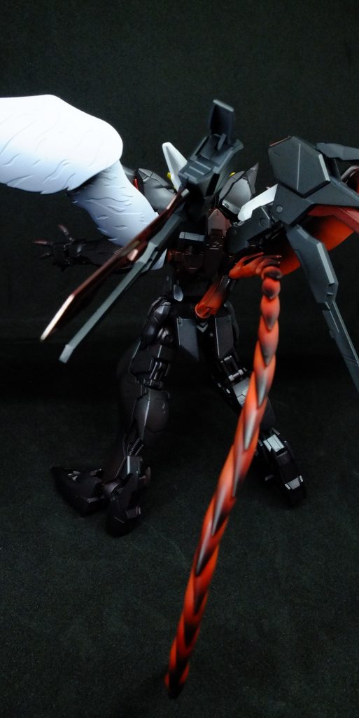 このバックショットの尻尾、我ながら気持ち悪いなと…
先にどんな風に見えるかシチュエーションするべきでした