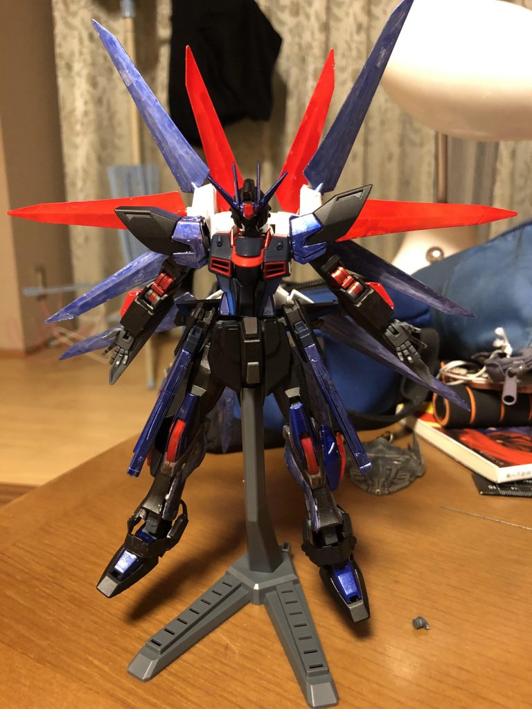 高速移動や機動力が求められる場合はバインダーを変形させハイマットモードに移行する。機動力はトランザム並(らしい)