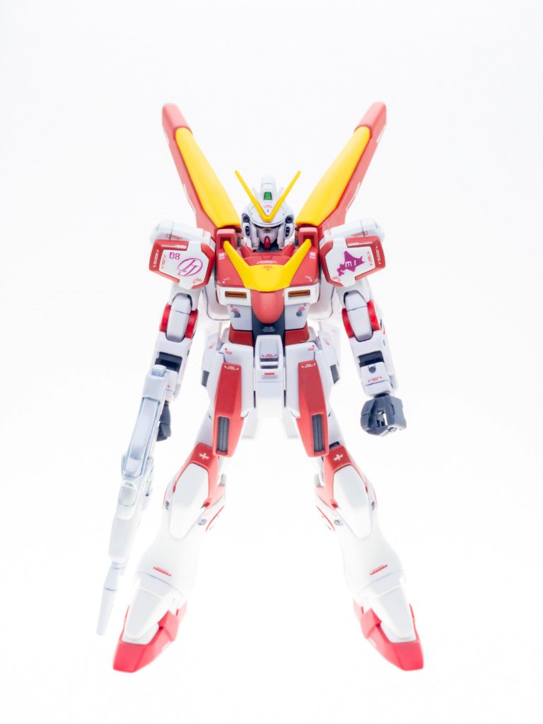 というわけで、V2ガンダムベースのセカンドVとのミキシング機体です。
今回はハロー!プロジェクト所属のアベンジャー集団Juice=Juiceメンバー、まなかんこと稲場愛香さんの専用機体を作成してみました。