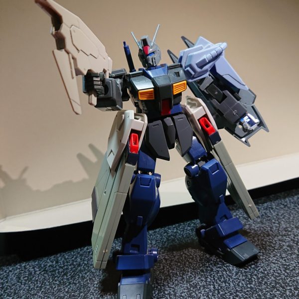 GAT-X105ダガー護衛orコロニー鎮圧用装備