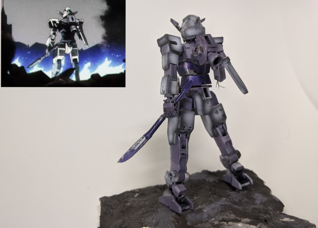 最後に「なんの為〜に♪」の所くらいですかね。　この曲の入り好き！
この画像を見比べて、「武器長くない？」と思われるかもしれませんが、迫力を出すため延長「手抜き…」しました　ちなみに刃の部分がプラバンで取っ手の前と後ろのはディスティニーのアロンダイトから真ん中にプラ棒です。
最後まで見て下さりありがとうございました。