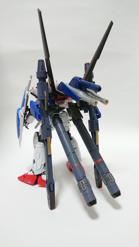 エールストライクガンダム–2枚目/制作者：simon