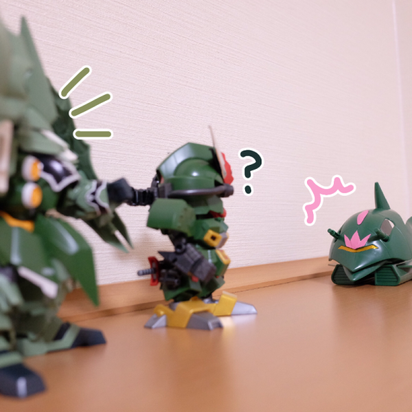 「そこの緑色！」「えっ」