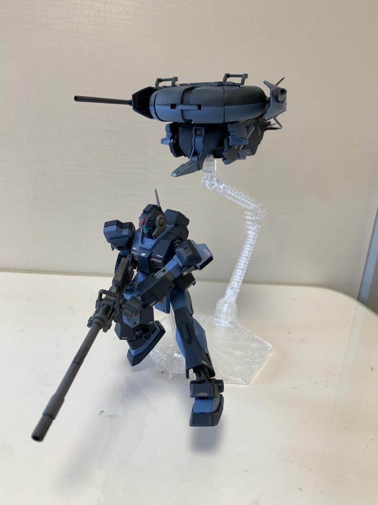 ネモが180mmキャノンを構えてダイブ。