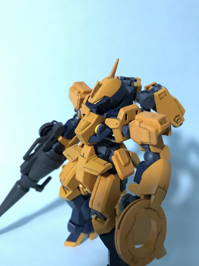 模型雑誌情報で、塗料に少し歯磨用の粉を入れると塗料の食いつきが良くなると聞き試してみました。
正直ザラザラ感が出て微妙に(泣)