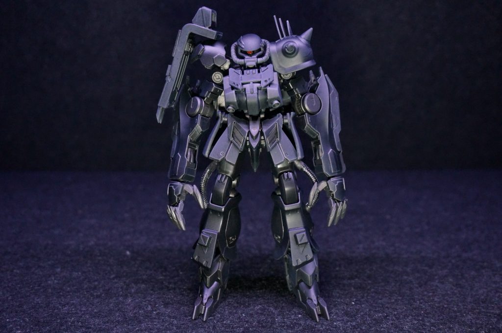 実は色分けがあり、フラットブラックと黒鉄色を使用。