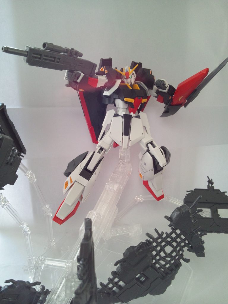 アクションポーズ１
（ＳＥＥＤのＯＰの様なポーズで、狙い撃ち！）