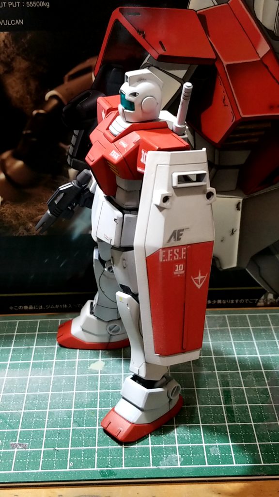 カラーは好みでオレンジに少し寄せて、汚しも少しに綺麗め仕上げ。
なんちゃってセンチネル