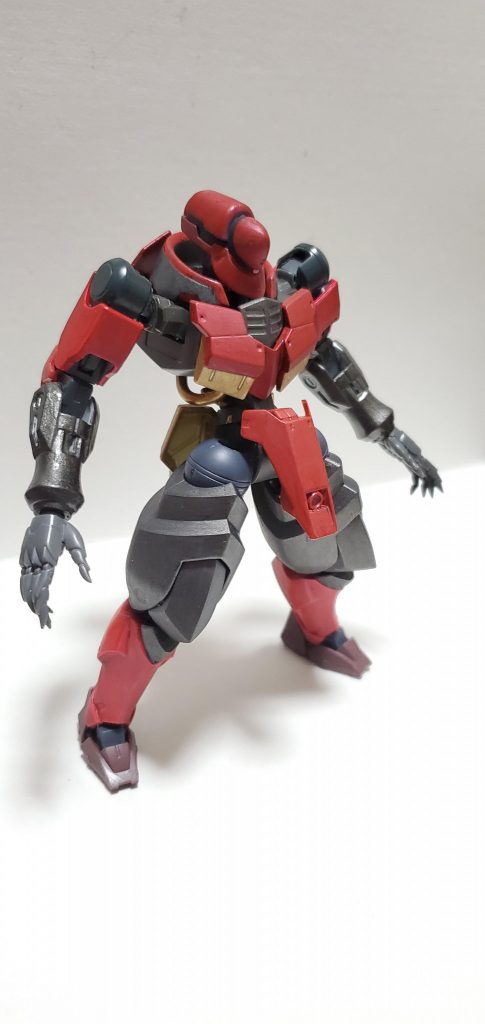 気が付くと大体近接格闘機体になるのは癖のようなものです…