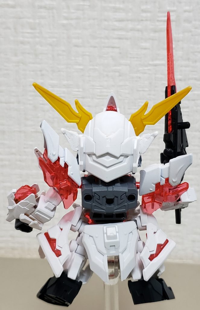 背面
ちょんまげパーツ外したのでパテで埋めましたが…↓