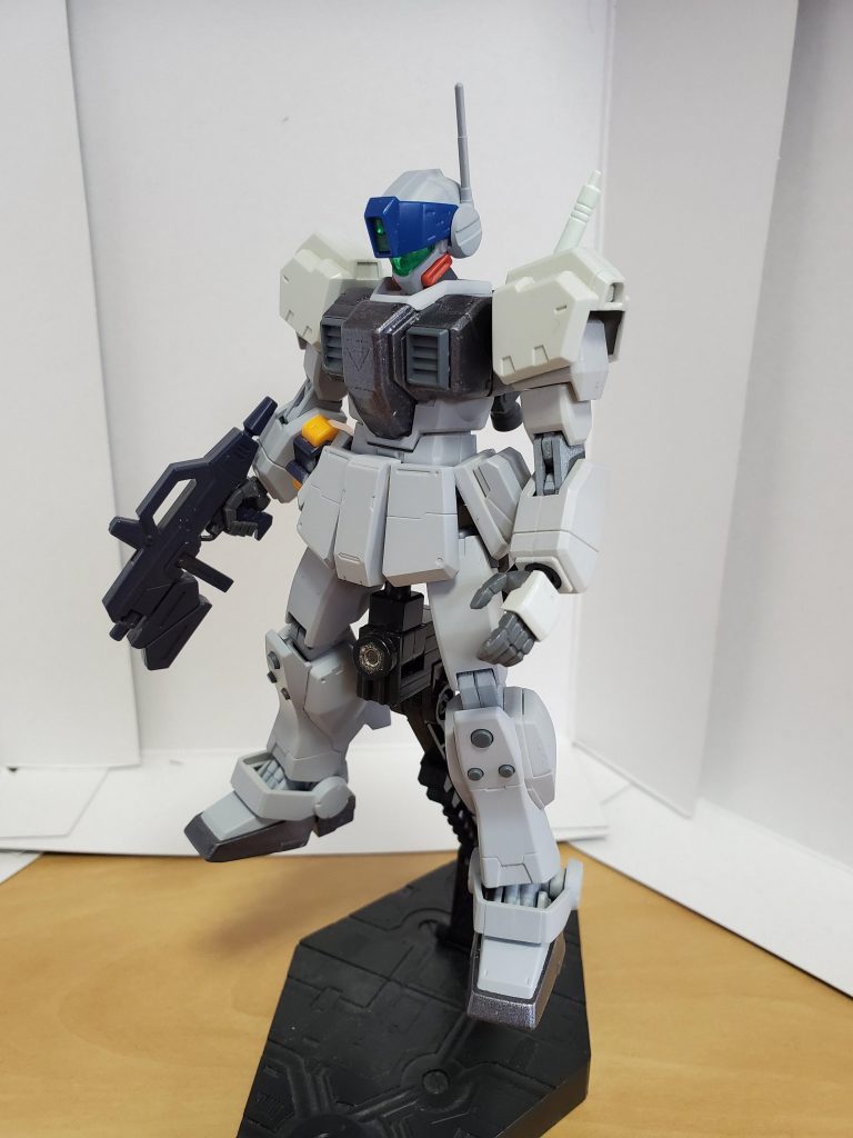 GM-ゼノン・カスタム
ゼノン・ティーゲルに憧れるダイバーが作成したジム。ジムスナイパーⅡを陸戦仕様に改修した機体。
イメージはベテラン兵士が自分専用にカスタムした量産機。
