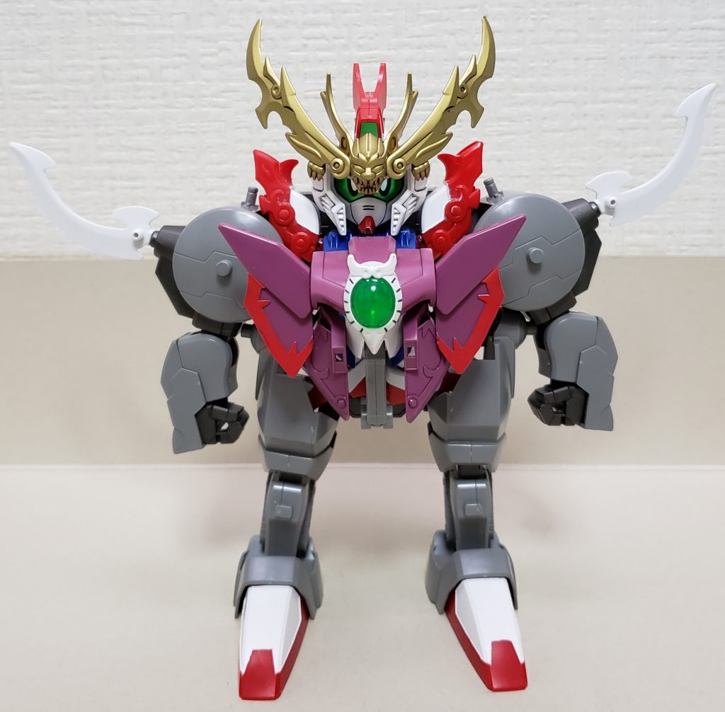 金剛阿修羅鎧
正面
ただはめるだけでなくバックパックの穴に入れるのでかっちりはまります。