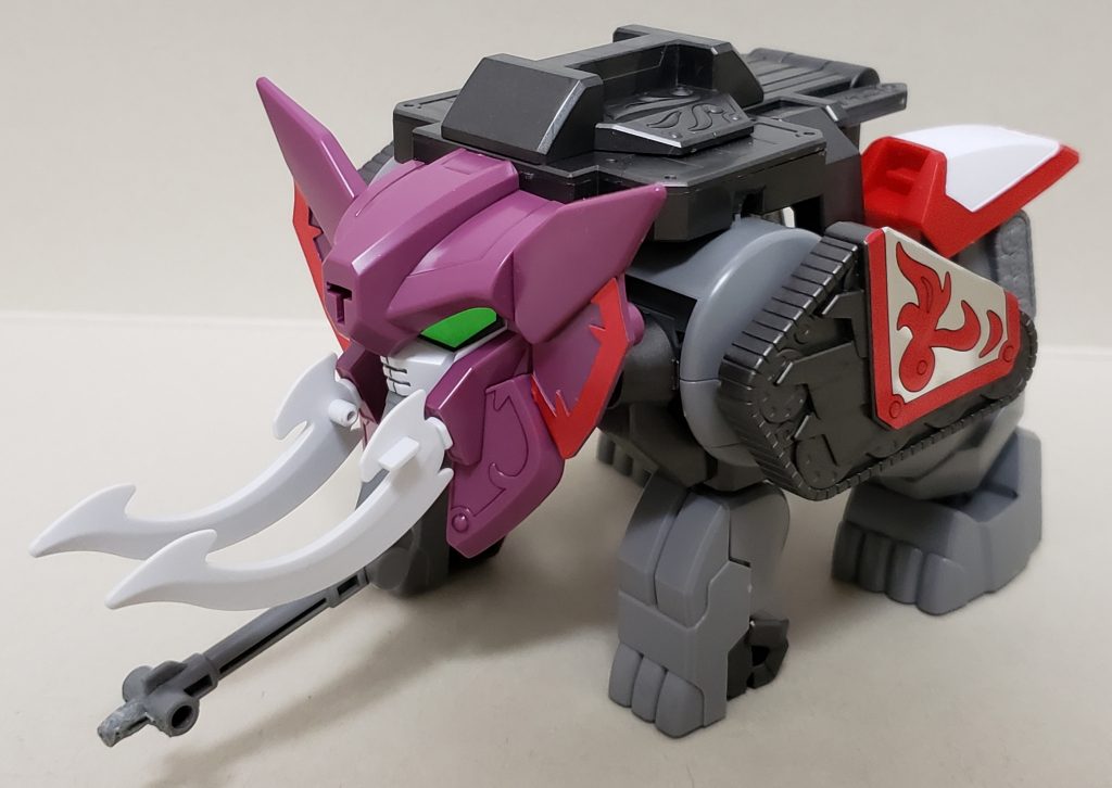 足はシールがあったんですが他のと一緒に塗りました。