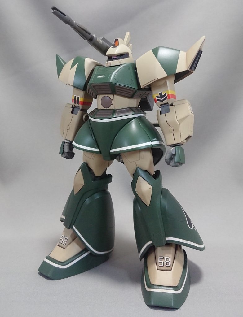 以前MG2.0ベースでジョニーライデンゲルググを作った時の余りでトーマスクルツ仕様を作ってみました。