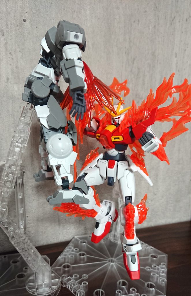 HGトライバーニングガンダム–3枚目/制作者：@Kazon1221