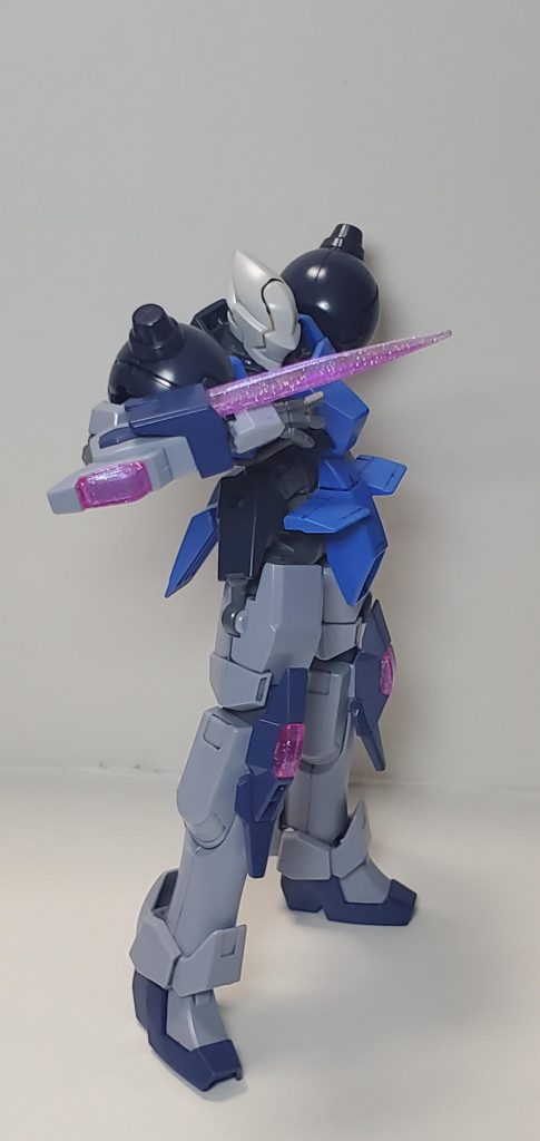 腕も脚も格闘機体なだけあって表情が付けやすいです。ディナイアルの腕は気に入っております。