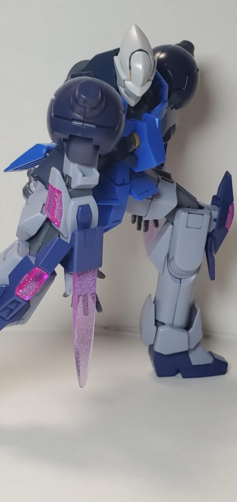 「よくも私のガンプラに傷を付けましたね…」