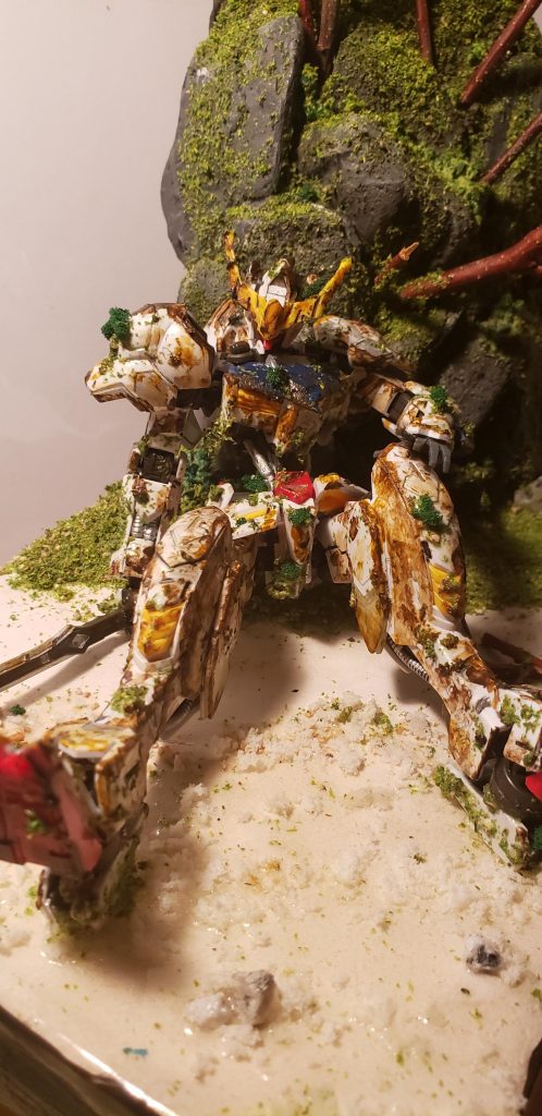 戦いを経てこの状態で何年もたった時を想像して加工しています。