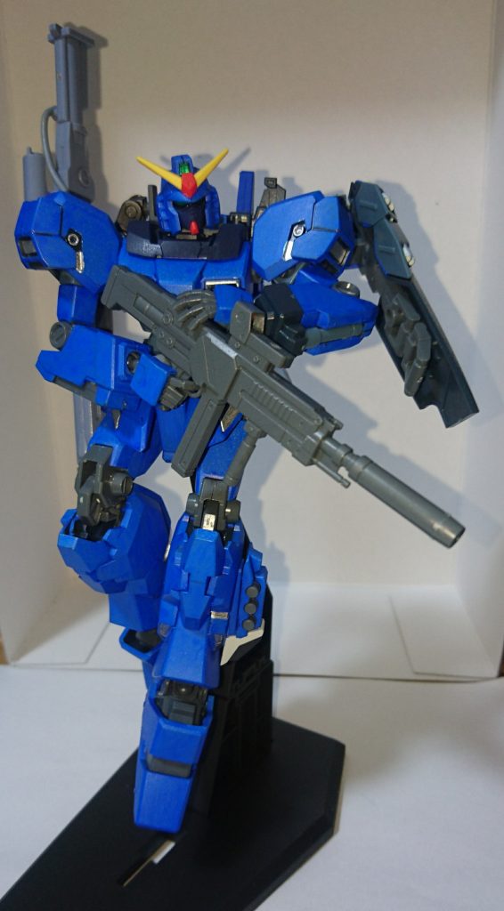 少しの改造で、ブルーディスティニーを再現てきたので、個人的には大満足です。