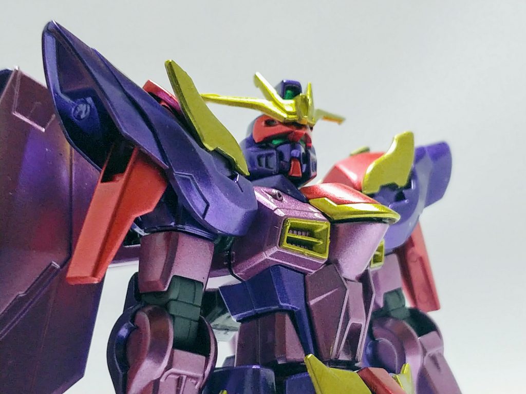 メタリック塗装も初めて。なんかメタリックカラーはキラキラしててカッチョイイですね