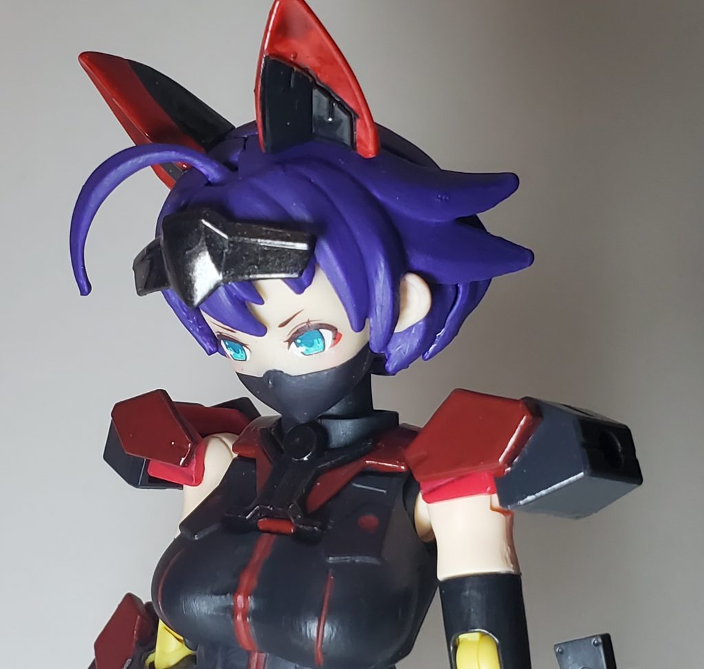 フェイスパーツはマスクのみです。