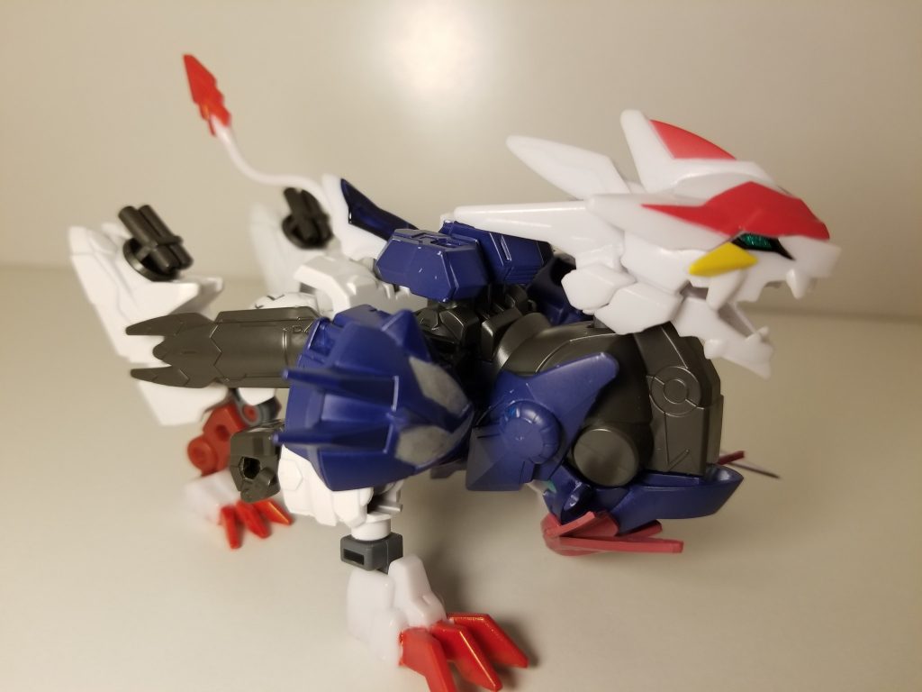 樹上、草むらからの奇襲が効果的