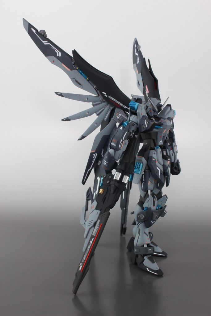 プロトディスティニーガンダム–4枚目/制作者：@Nirlet_