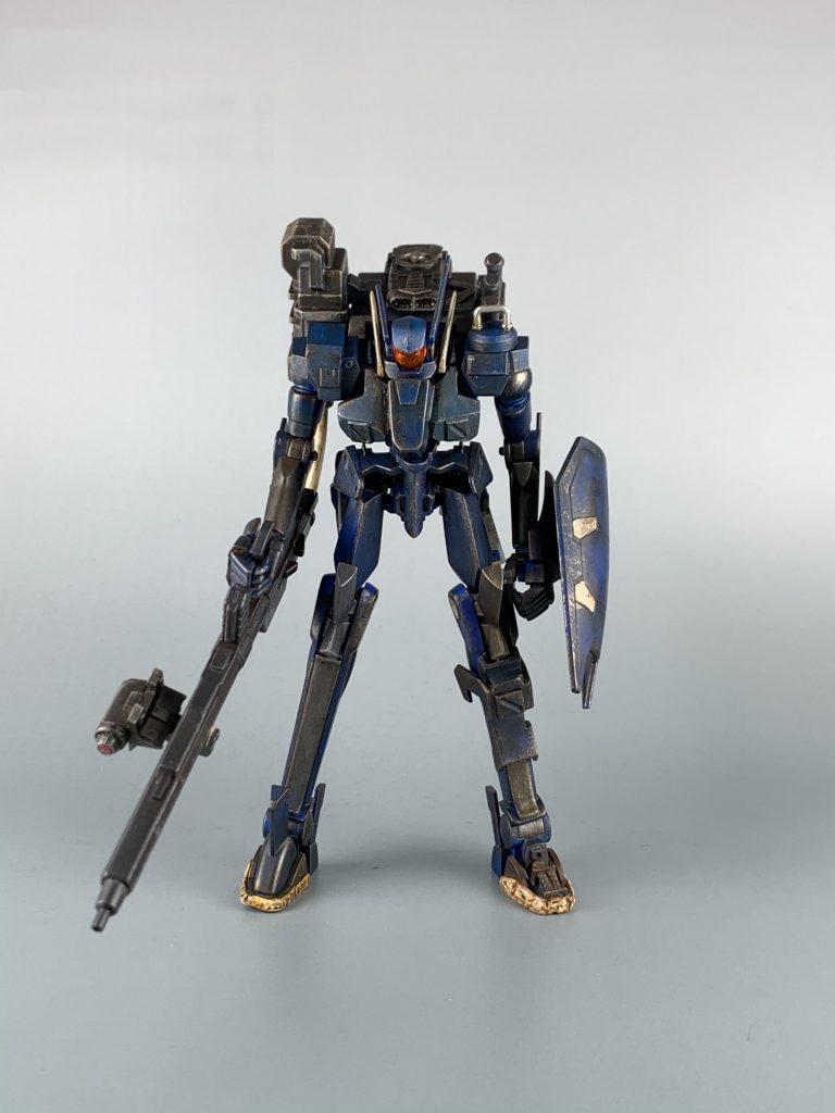 たくさんあるジャンクパーツをなんとかするべくフラッグに色々やってまとめたガンプラです。