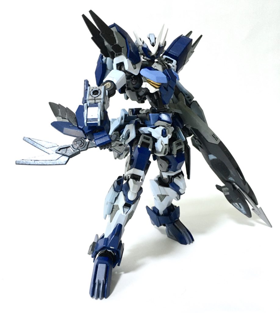 ネイキッドに追加装甲と、水中戦用のダイバーユニットを装備した状態。単機で水中からポイントに侵攻、上陸し制圧するための装備であり、ダンタリオン ダイバーユニット装備（Dantalion Diver-Unit）から、略してＤ.Ｄと呼ばれる。