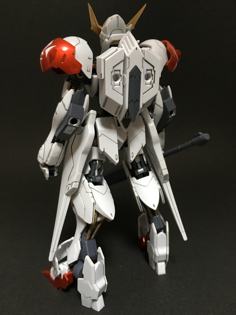 背面
ほとんど見えませんがフレームは塗り分けています。