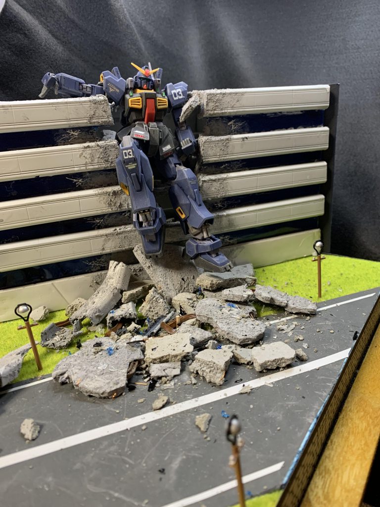 黒いガンダム–2枚目/制作者：アザゼル・ガトー