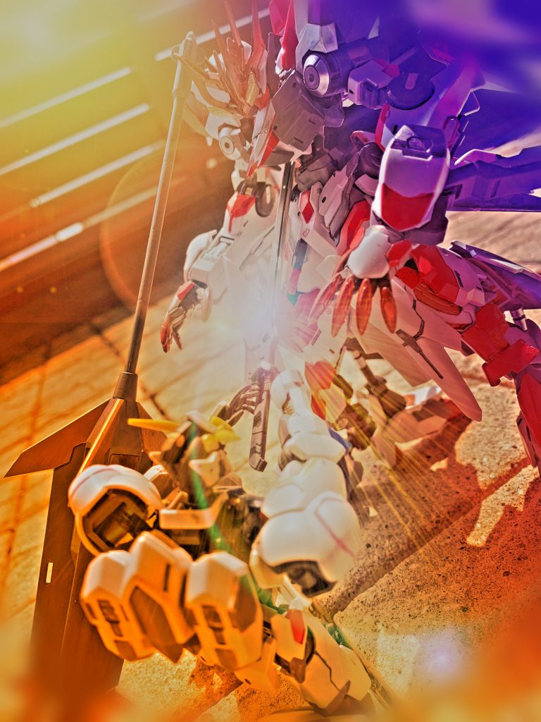 *おまけ*　メイン写真のボツ
超大型メイスを入れたかったんですが、上手いこと撮れなかったのでボツになりました。バルバトスを選んだ理由はなんとなくです。