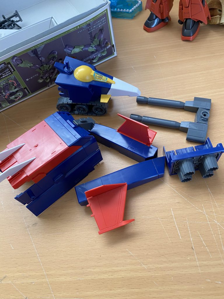 バラして、艶消し準備。