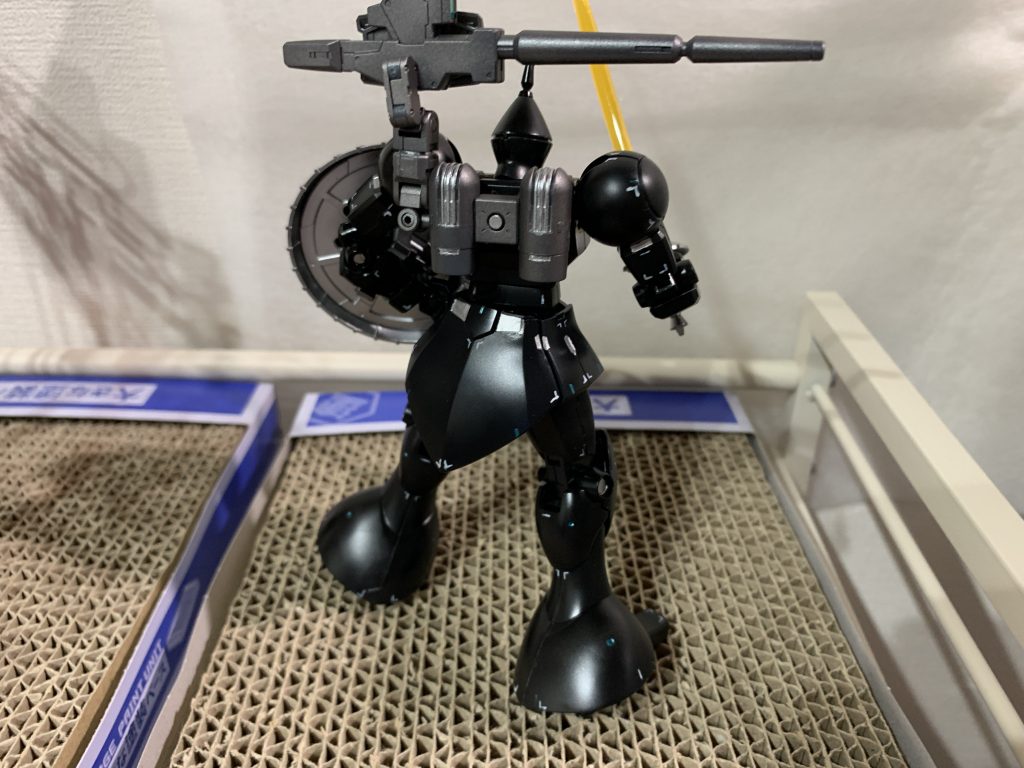 黒ギャン–3枚目/制作者：でるたぃ