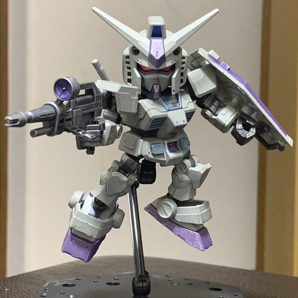 オリジナルをよく知らないため、ガンスタ投稿作品等を参考に塗り分けました。