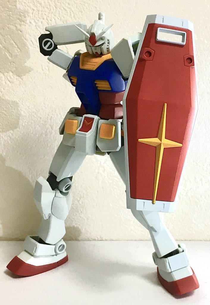 RX-78-2 ガンダム–3枚目/制作者：@Kotmurar