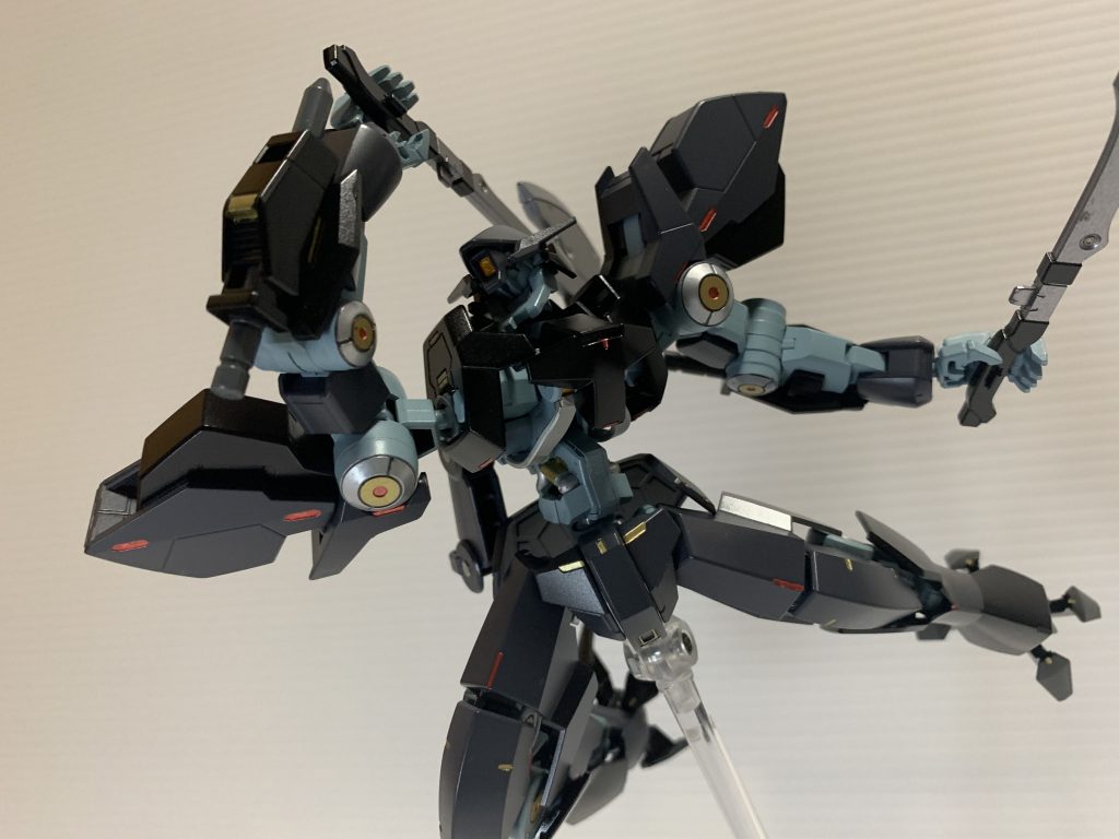アジーさんに飛びかかったやつ