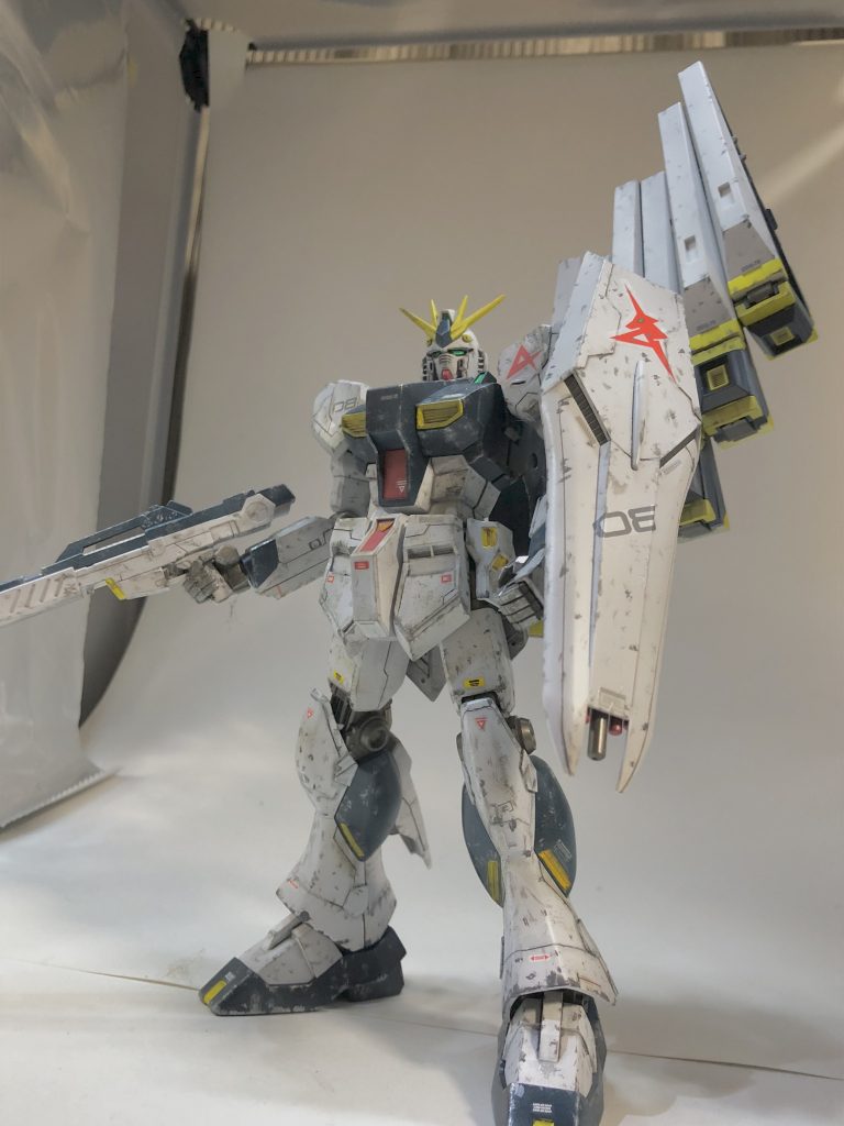 デカールは少なめに、汚しは多めにしてます