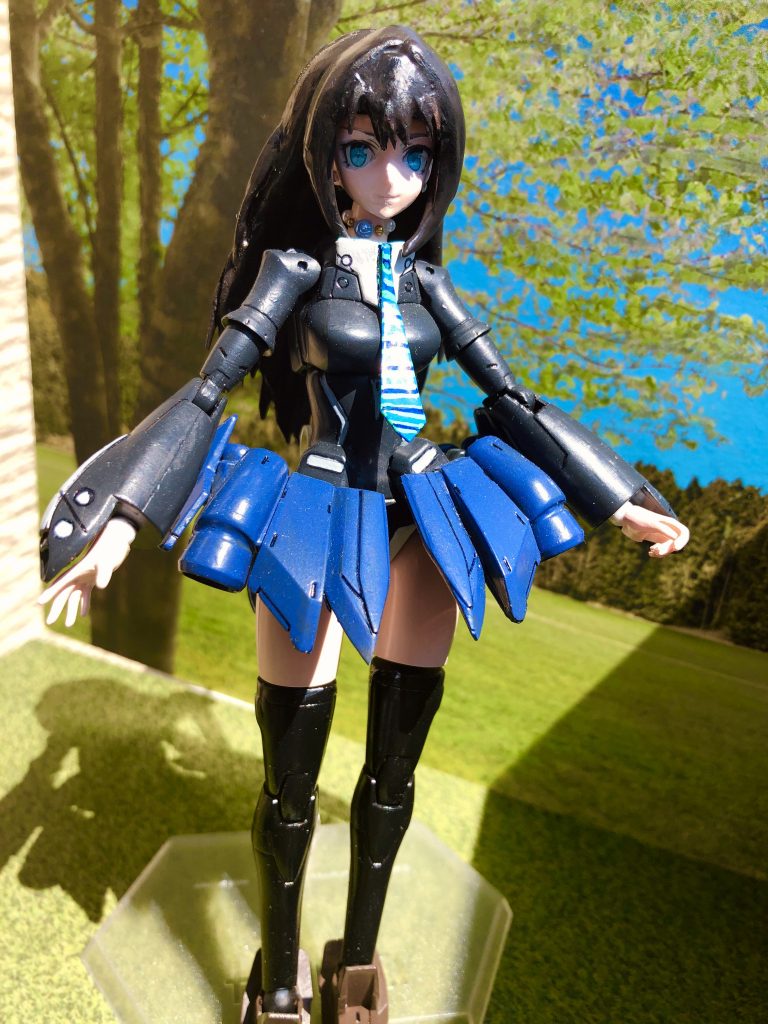 髪型がイメージとなかなか合わずプラ板の切り貼りで試行錯誤しました。現状これが自分の限界です（汗）