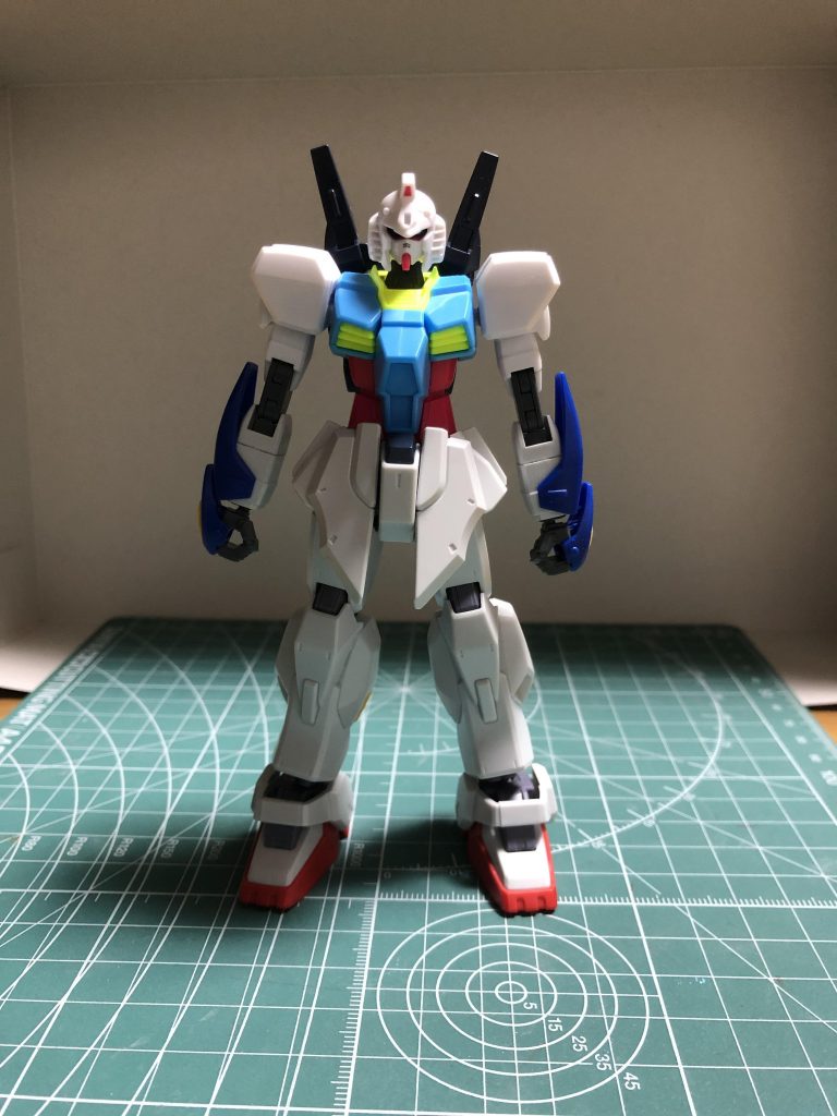 今回はミキシングにも挑戦しました。
ベースガンダム、ガンダムMk-II、デスティニーガンダムをミキシングしました。

どれも良いキットですね。