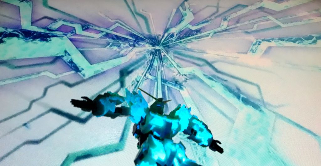 ガンダムUC エピソード7 を観ながら。
あぁ、楽しい〜(^^)