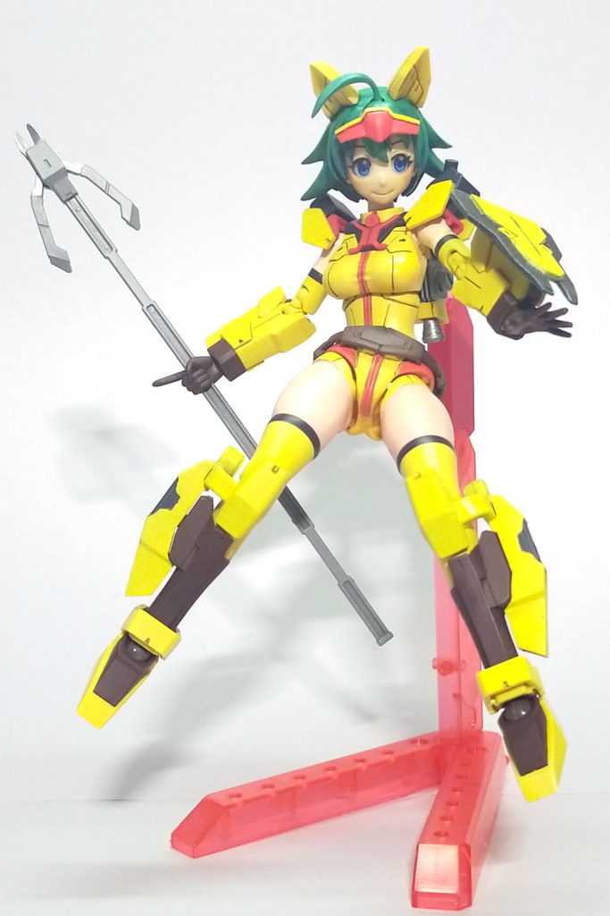 ■Uニッパージャベリン装備
腰をボールジョイントに変更したんで稼働も広がりました。