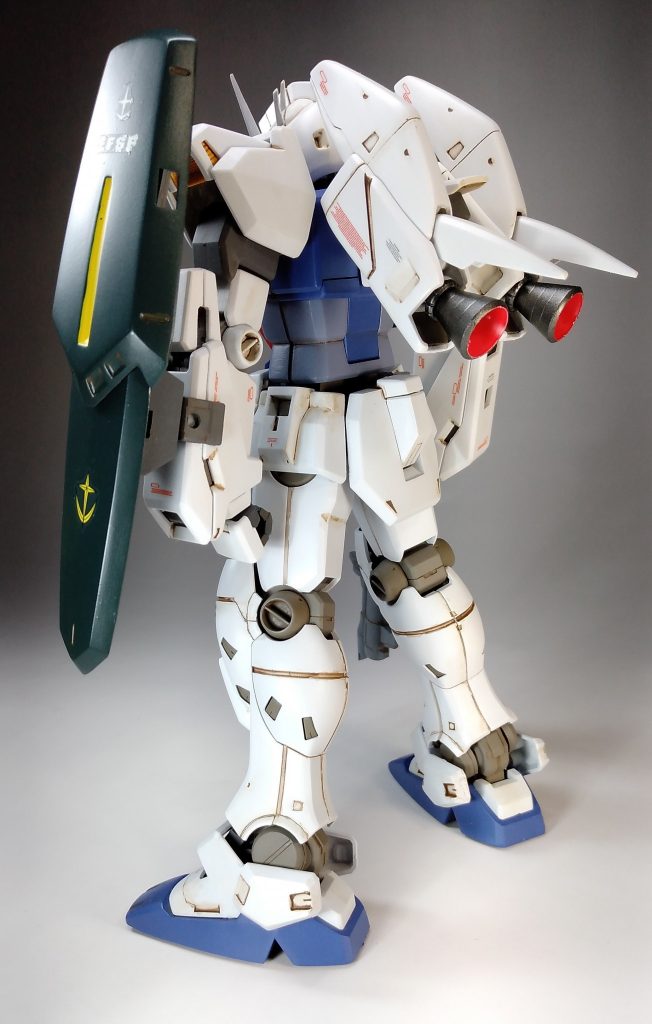 バーニアノズルは社外品に。