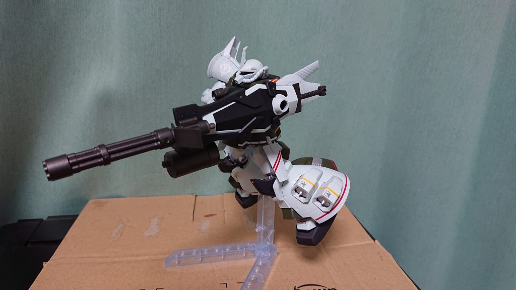 やっぱりガトリングかっこいいですよね！黒鉄色で塗っただけですがいい味でてます！