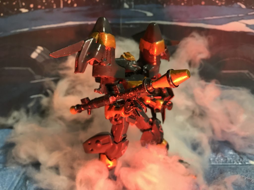 「敵機直上!バスタァァー、ミサイルゥ!」
パンツァーファウストをミサイルと言い切り敵機に放つ。