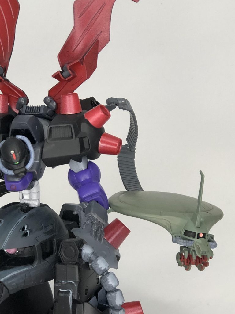 はじめに思いついたガンダムヘッドではなく、アイザックヘッド