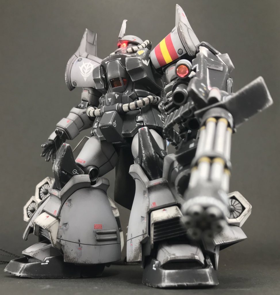 グフフライトタイプはローアングルが映えます。