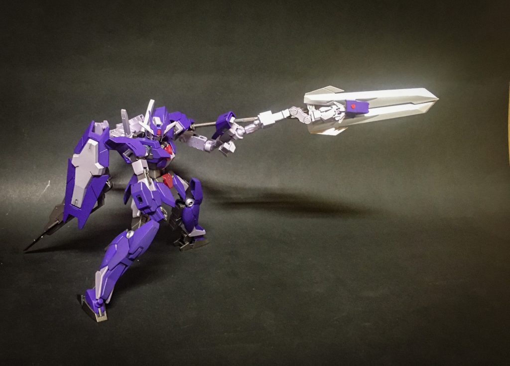 アスクレピオスの槍
可変式の刃を二つとシュランゲ接続しを接続させ大型化したフェアエンデルング。
威力、攻撃範囲共に向上した上、シュランゲを用いる事で予測困難な軌道で武器を振るう事が出来る。